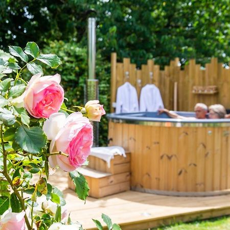 Cabane En Bois Avec Bain Nordique Asnieres-sur-Vegre 외부 사진